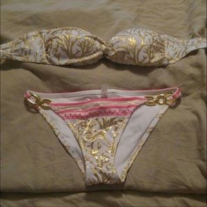 Size small Victoria’s Secret bikini set